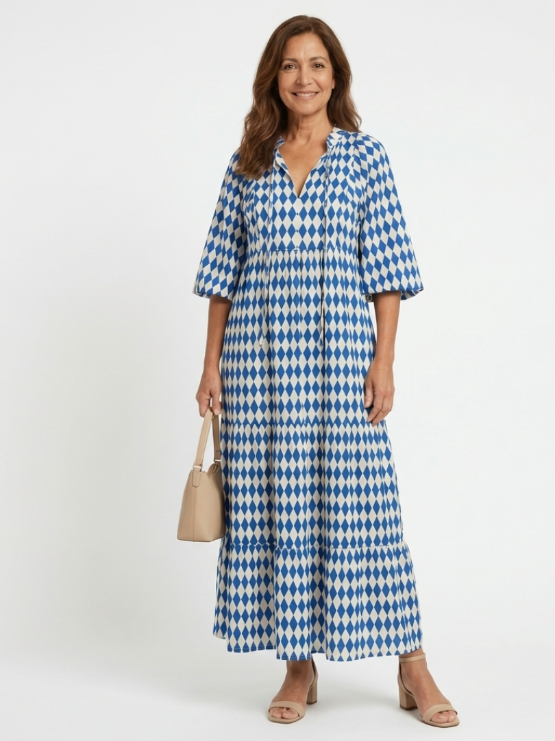 Elodie™ | Tummy-Flattering Diamond Print Midi Dress