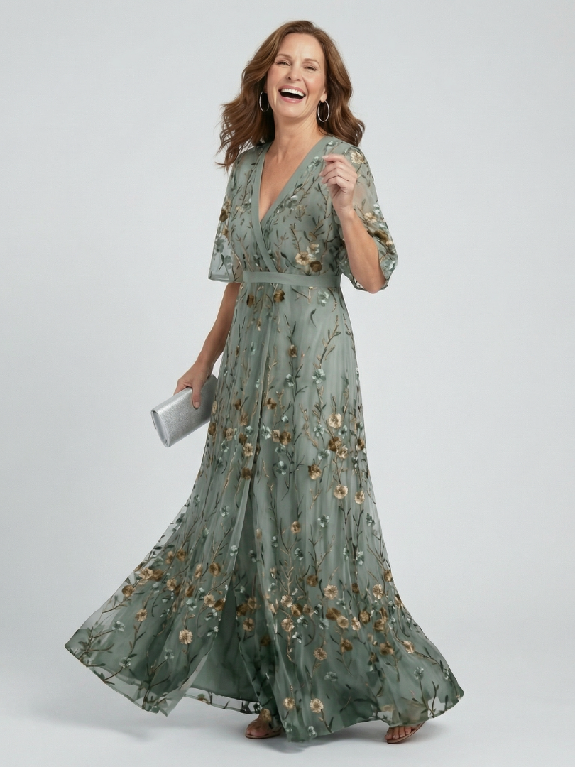Lauren™ | Tummy-Flattering Halter Maxi Dress