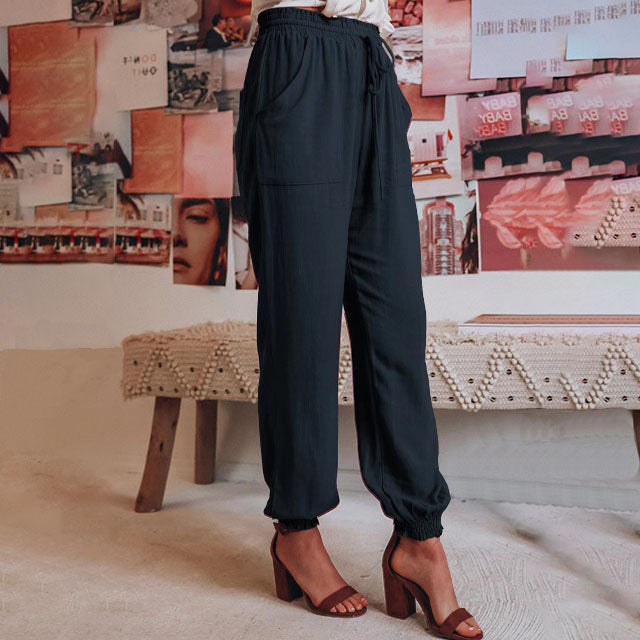 Kaeli – Elegant Jogging Pants with Drawstrings