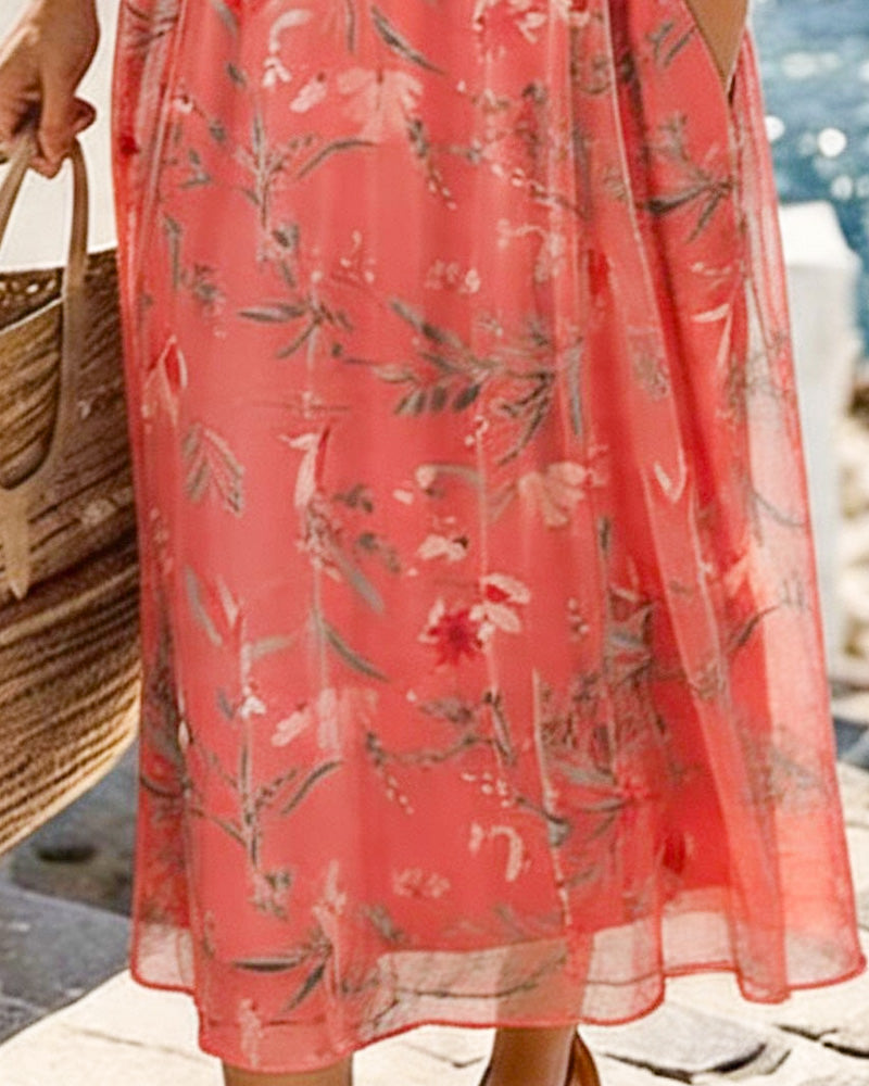 María | Loose and Light Floral Midi Dress