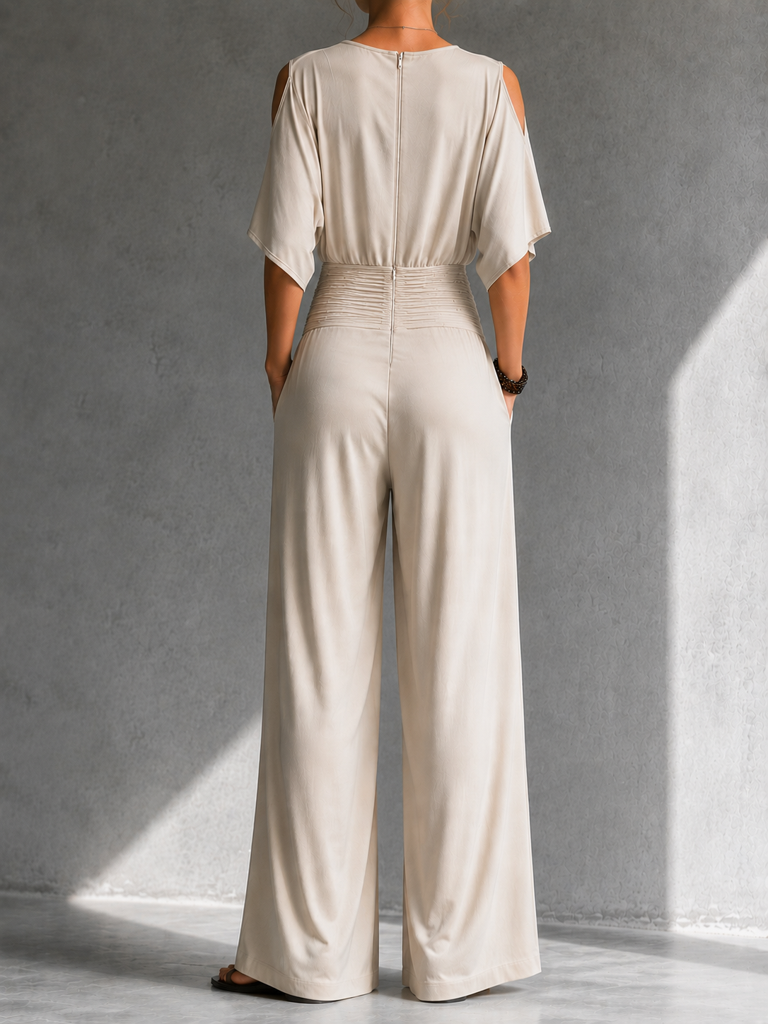 Lily™ | Elegant Jumpsuit With Wide Legs 4