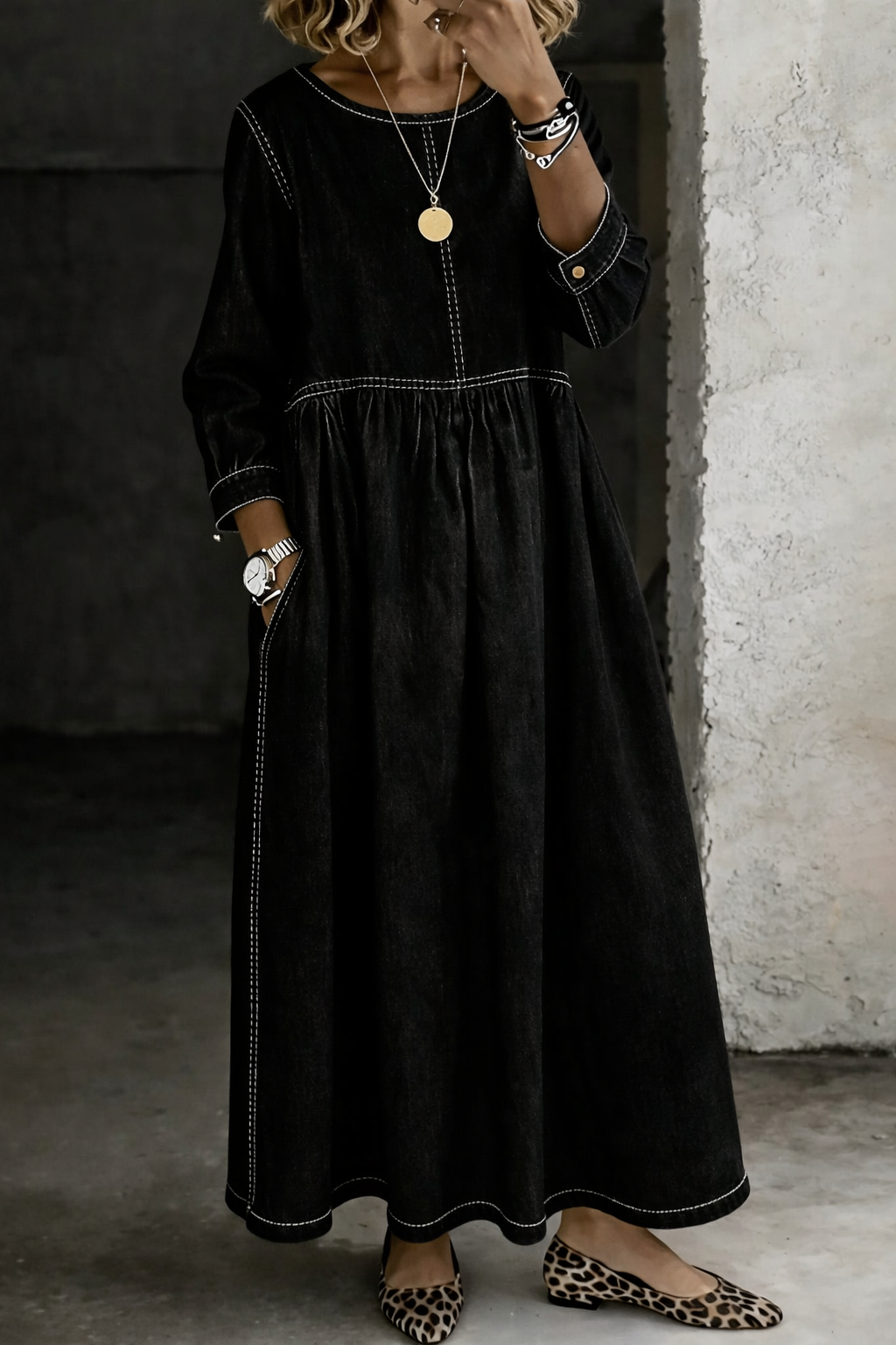 Melissa™ | Long Denim Dress with Round Neck and Long Sleeves