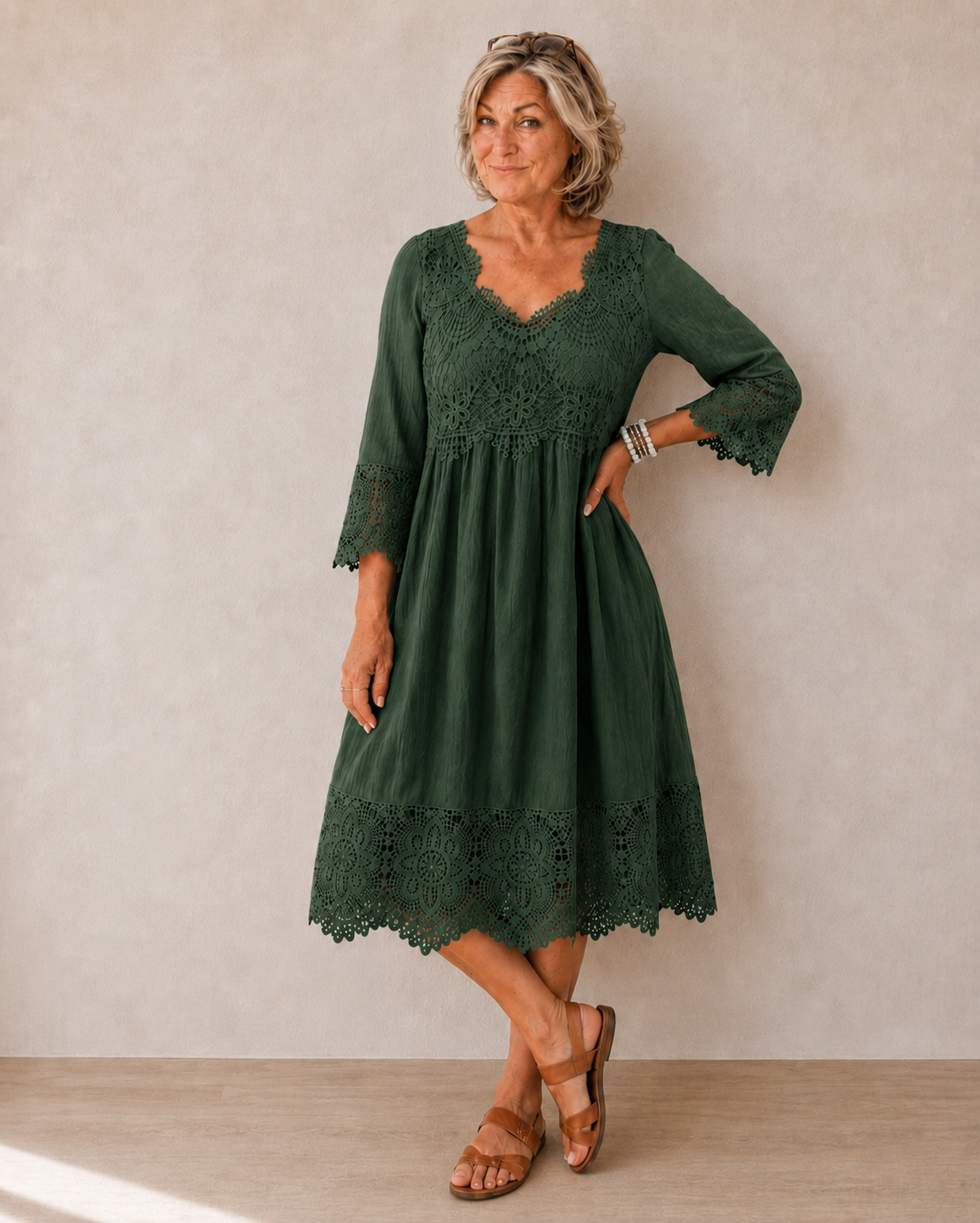 Isabella™ | Belly-flattering Lace Midi Dress