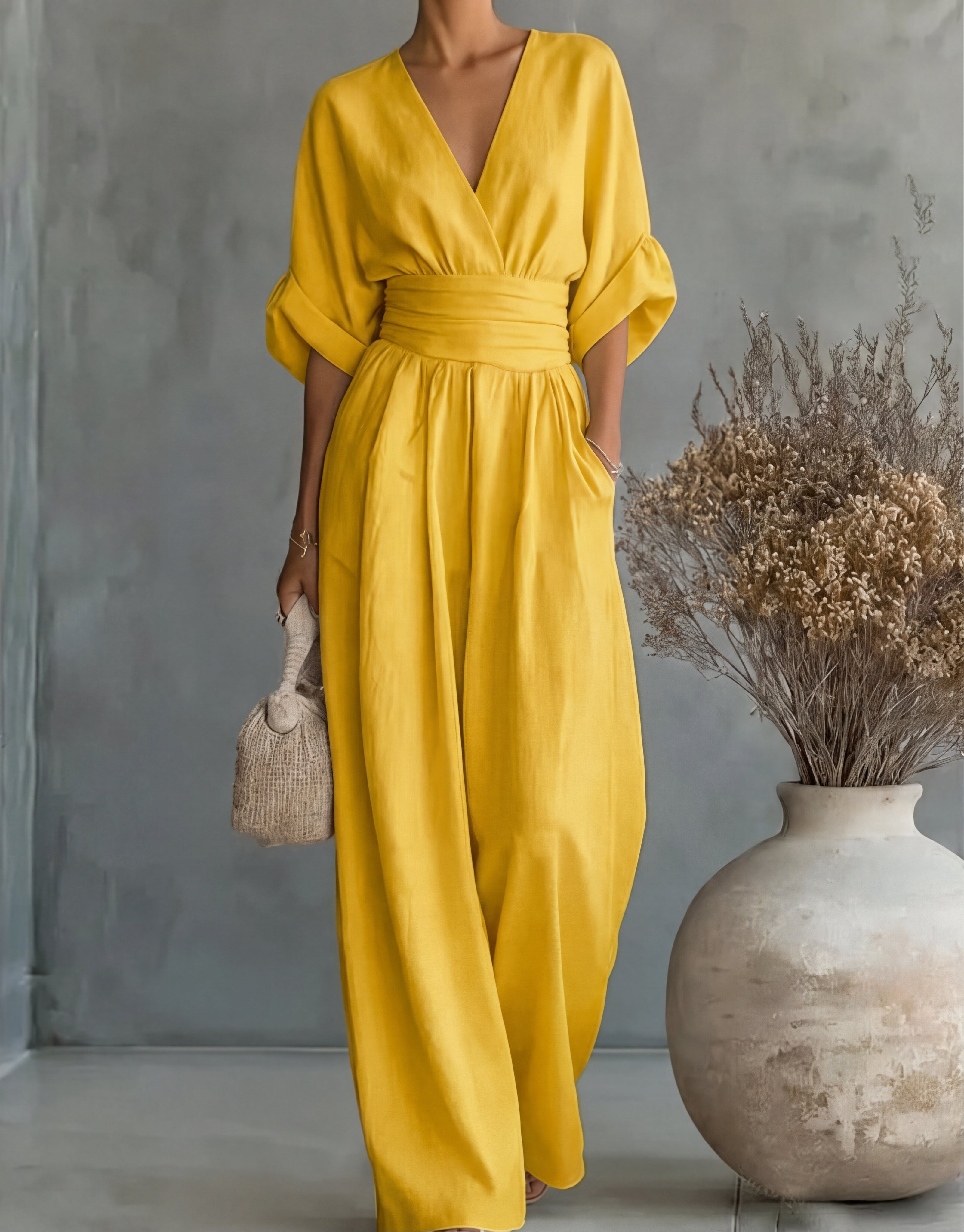 Daniela - Elegant V-neck Jumpsuit with Wide Leg