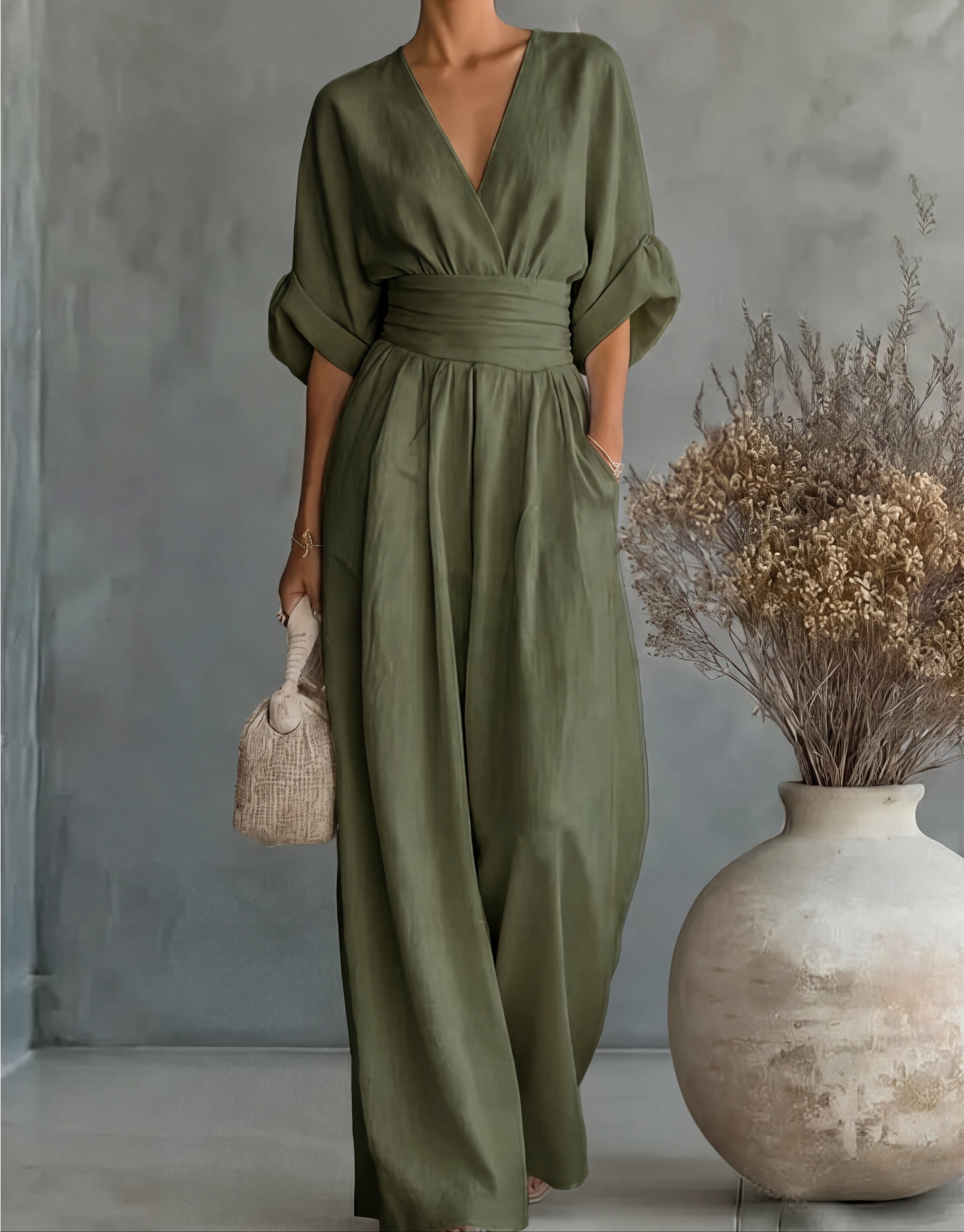 Daniela - Elegant V-neck Jumpsuit with Wide Leg