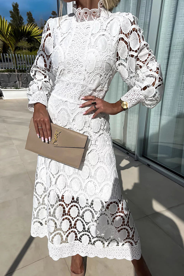 Noor | Romantic Lace Dress
