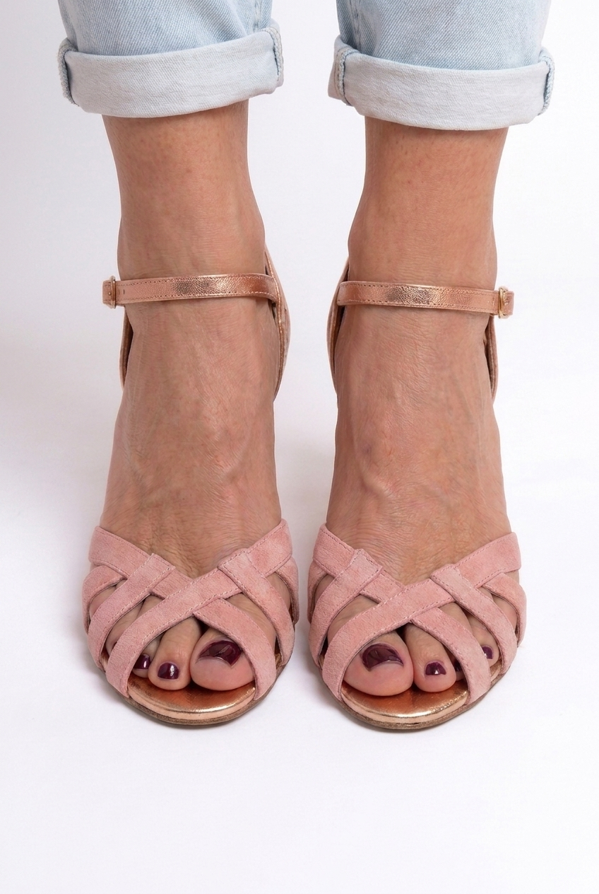 DANARIAH™ SIGNATURE COMFORT PUMPS