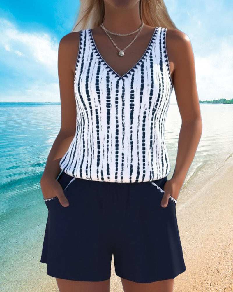 Casual Two-Piece Swimsuit with Pockets and V-Neck Print