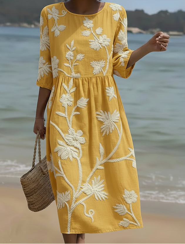 Yassy | Midi Dress with Plant and Flower Pattern