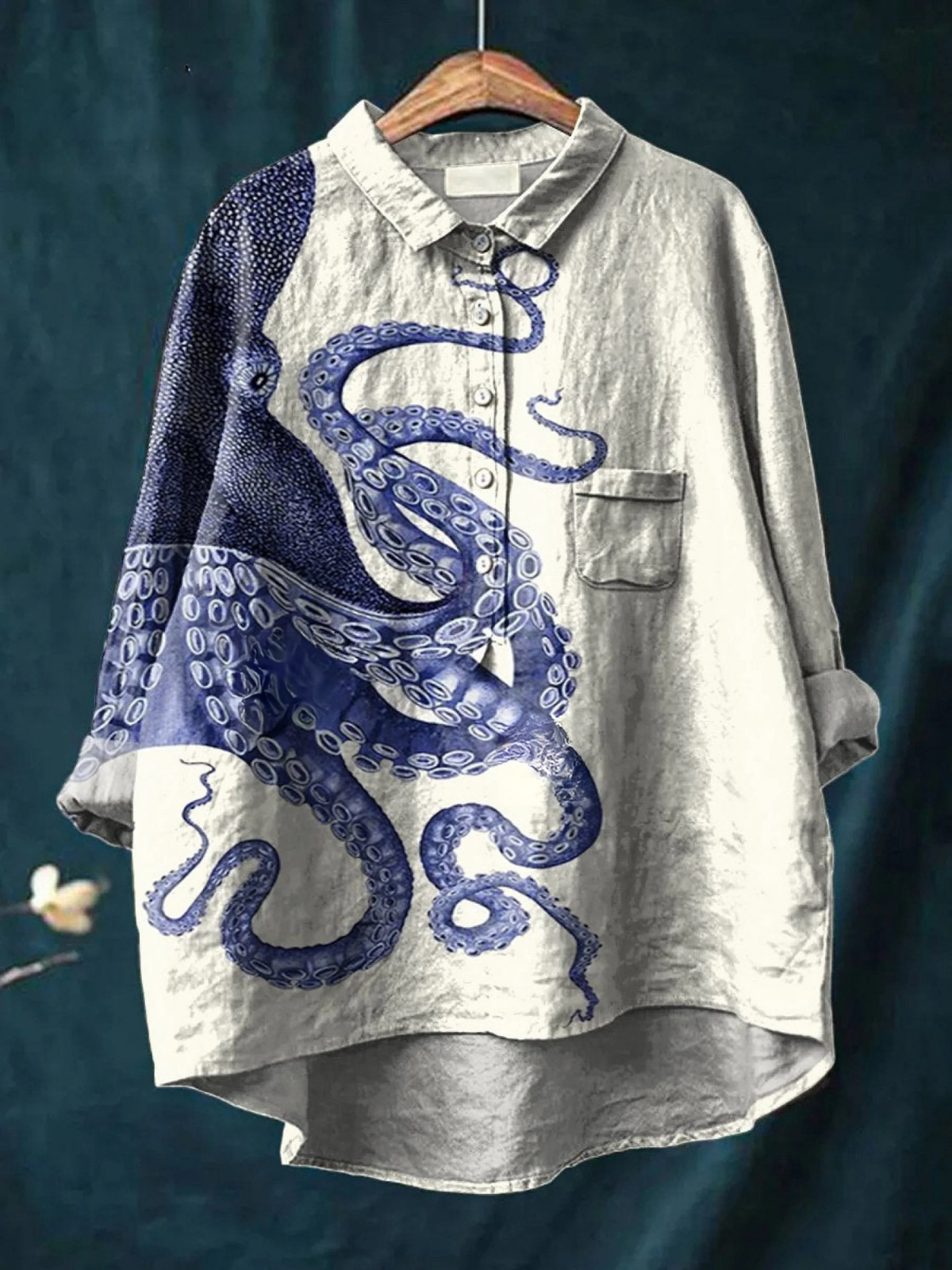 Amelia - Elegant Lightweight T-shirt