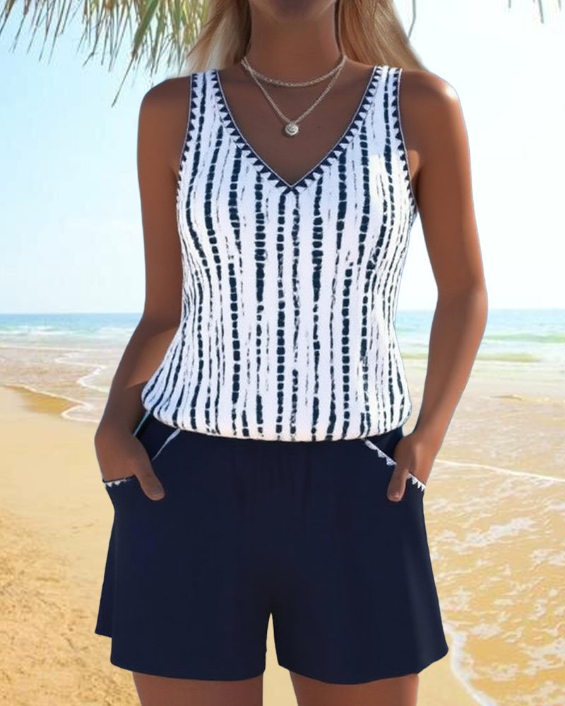 Casual Two-Piece Swimsuit with Pockets and V-Neck Print
