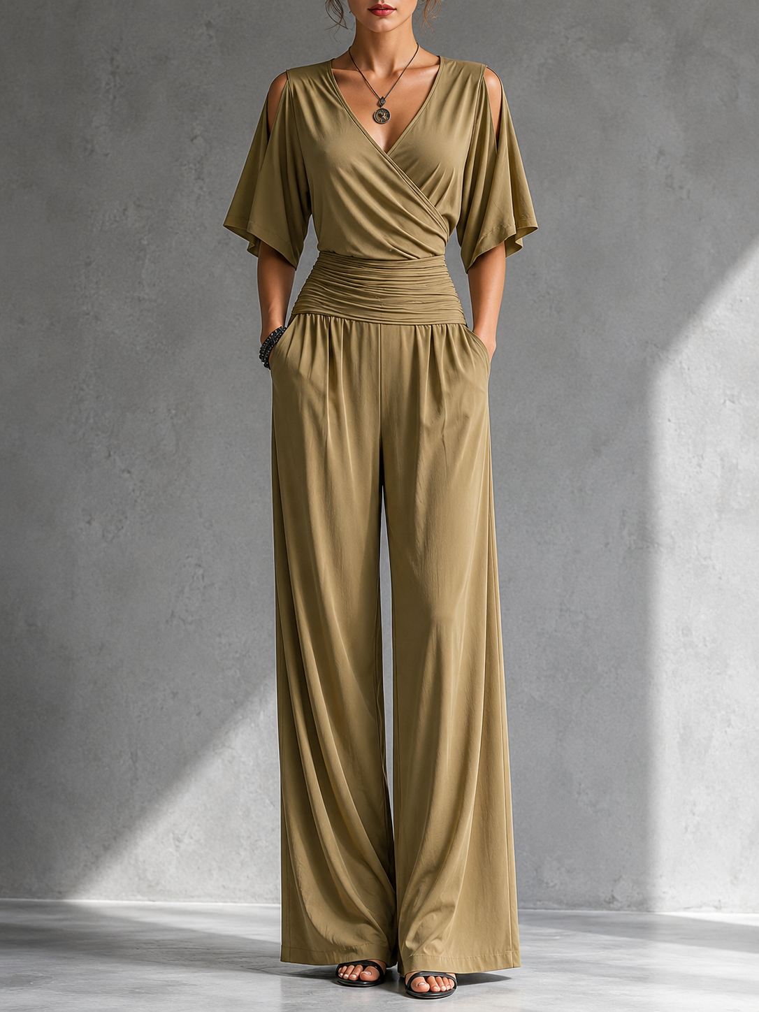 Lily™ | Elegant Jumpsuit With Wide Legs 7