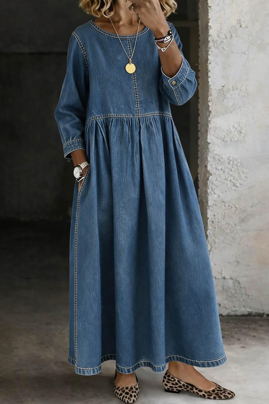 Melissa™ | Long Denim Dress with Round Neck and Long Sleeves