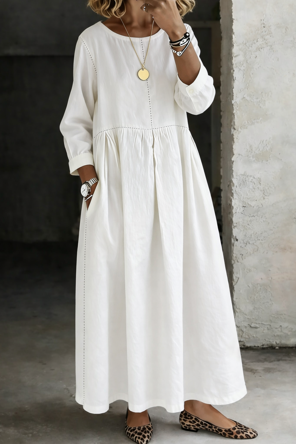 Melissa™ | Long Denim Dress with Round Neck and Long Sleeves