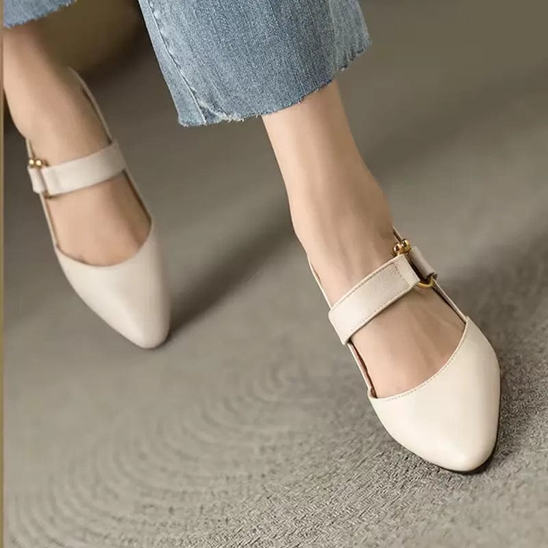 Elaine™ | Orthopedic Pumps with Pointed Toe and Block Heel 8