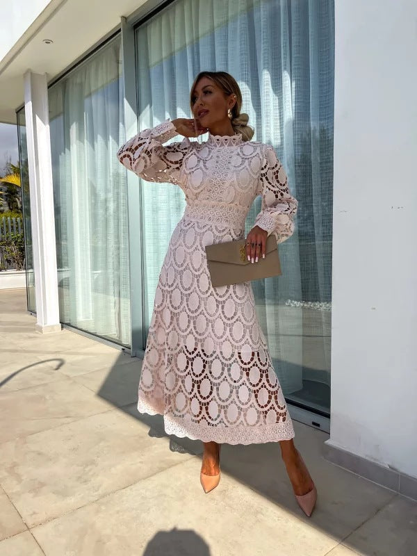 Noor | Romantic Lace Dress