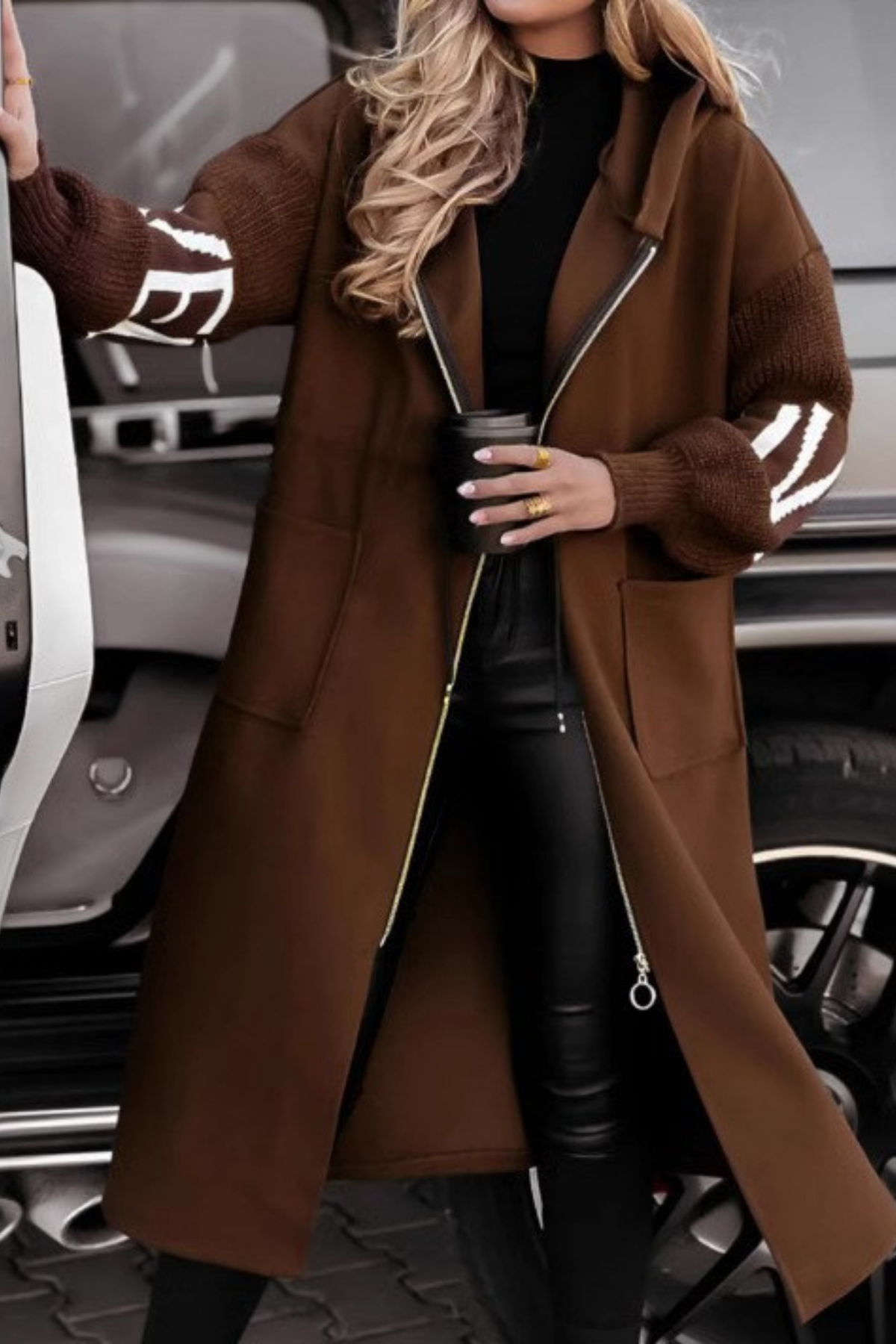 Felicia™ | Women’s Jacket with Knitted Sleeves and Hood
