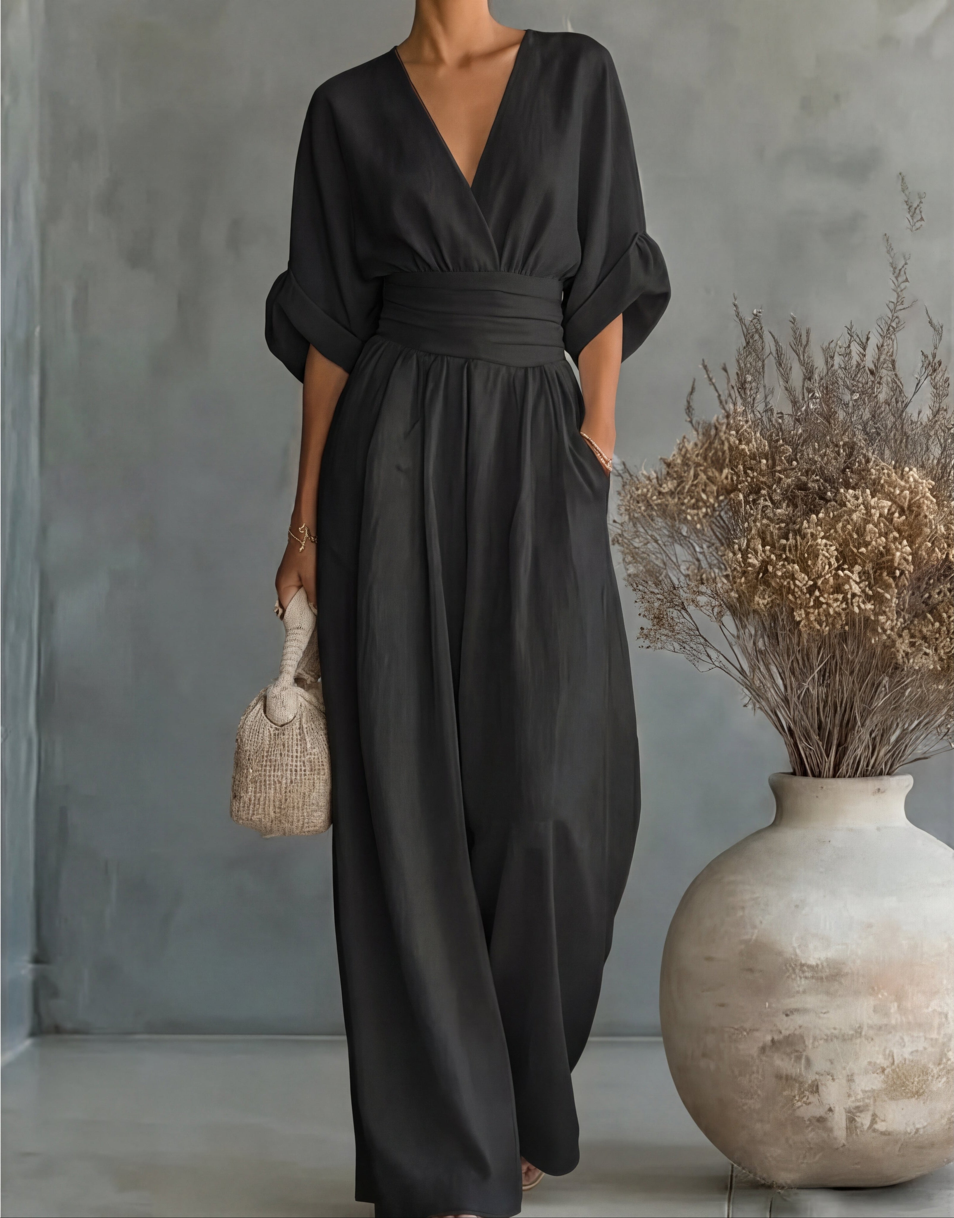 Daniela - Elegant V-neck Jumpsuit with Wide Leg