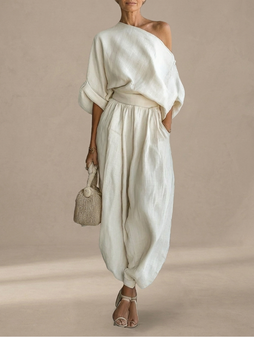Lisa | Off-Shoulder Soft Top and Fitted Pants Set