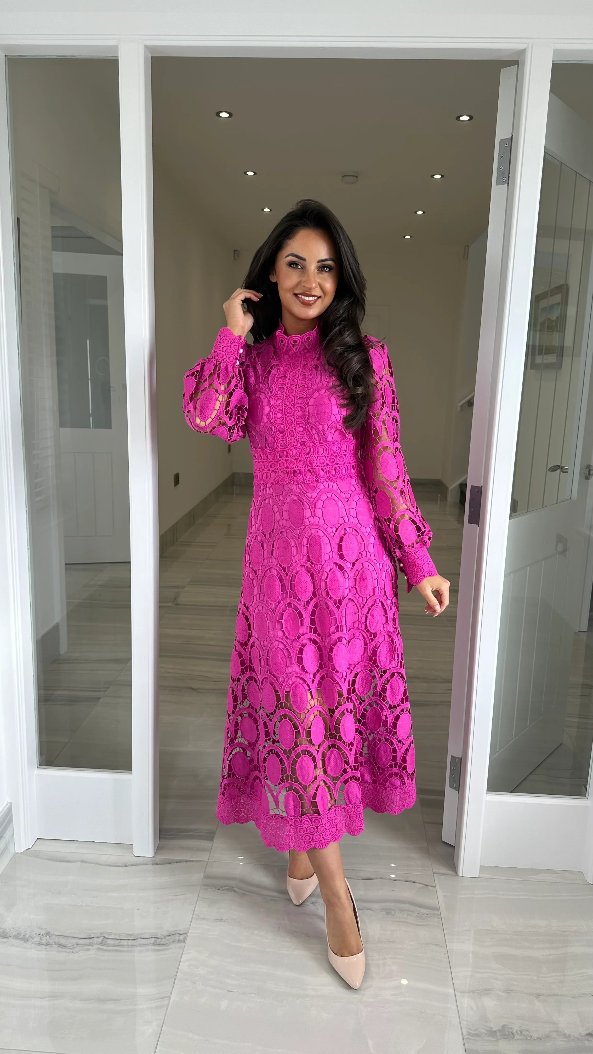 Noor | Romantic Lace Dress