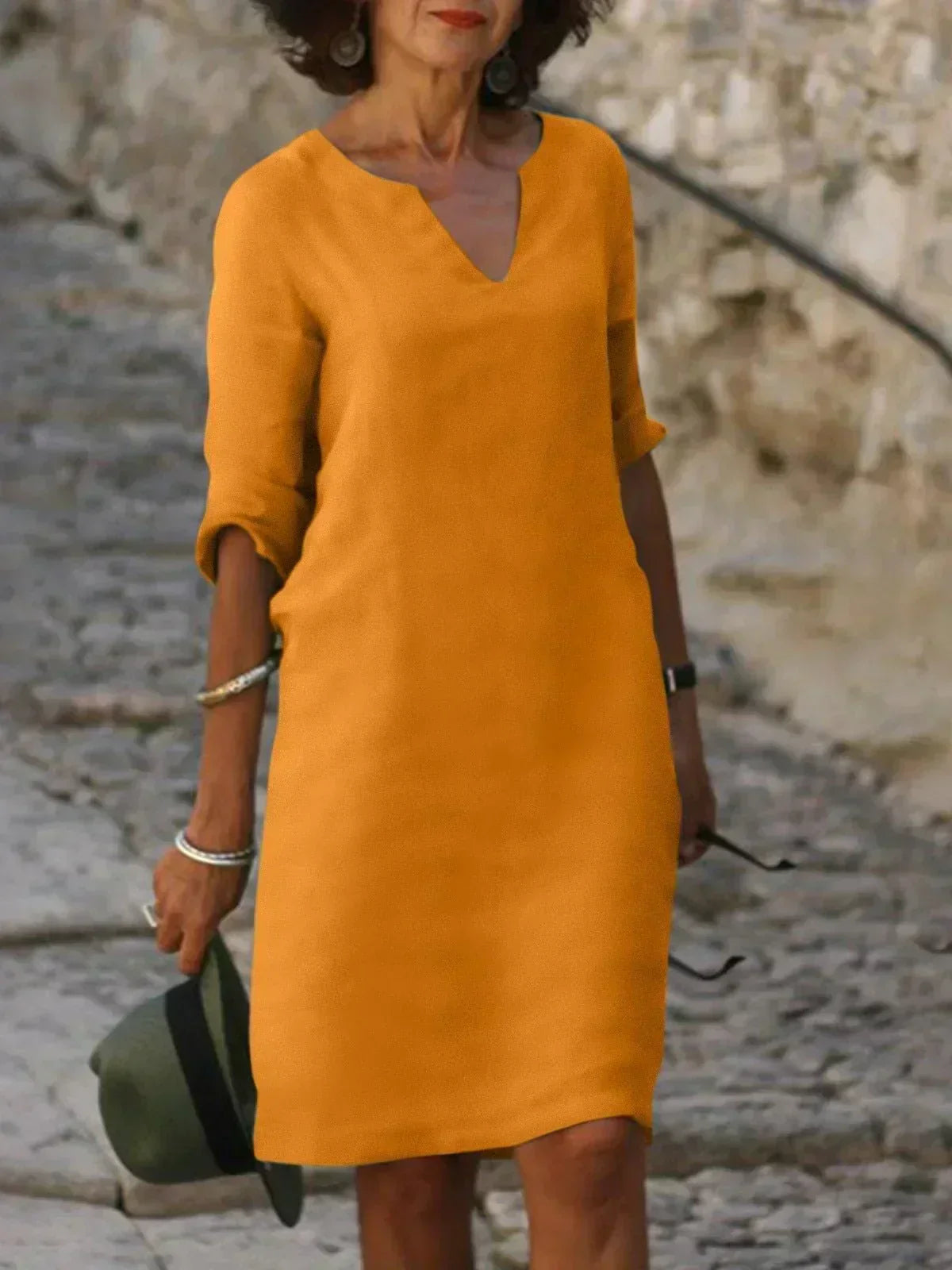 AMELIA | FLATTERING DRESS