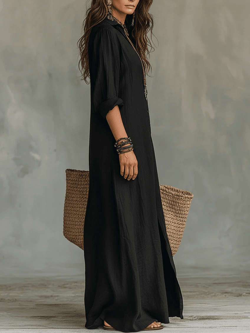 Soline™ | Maxi black fitted dress with buttons