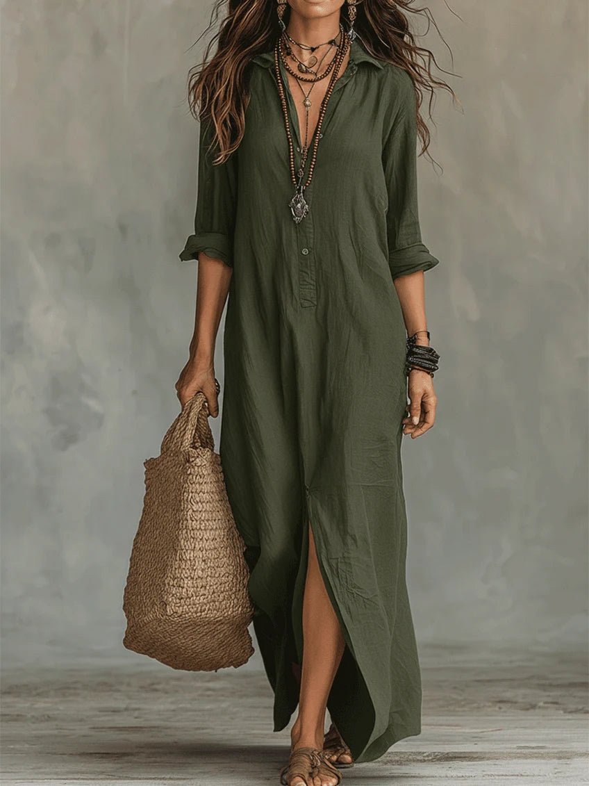 Soline™ | Maxi black fitted dress with buttons